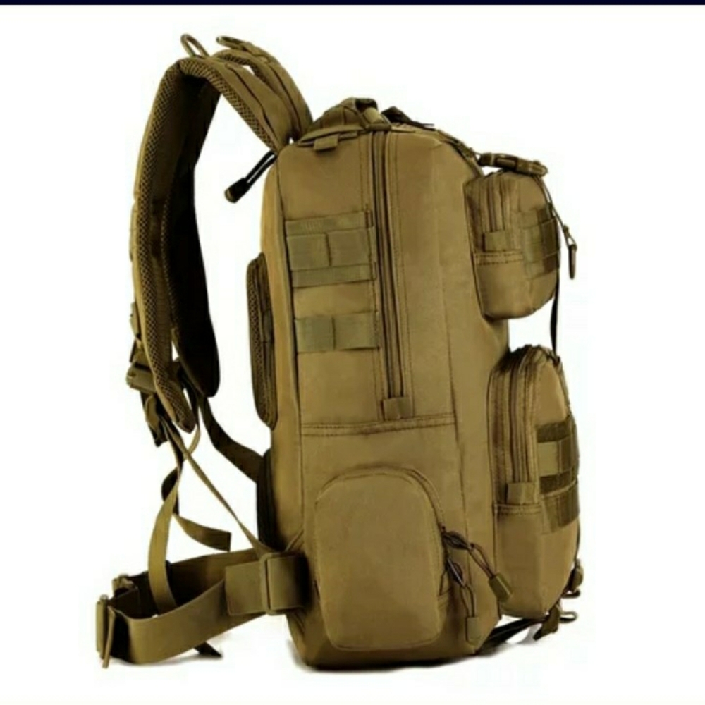 30l Backpack - image 4